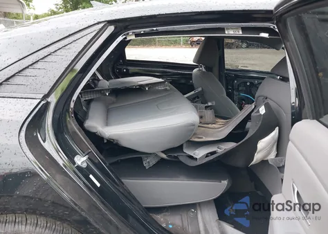 2023 Hyundai Elantra Sel z USA, uszkodzony, nr VIN KMHLS4AG6PU511334